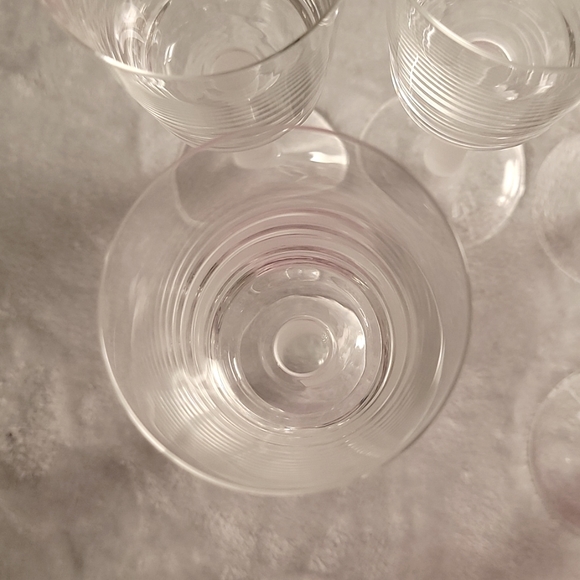 Mikasa Overture Satin wine glasses, set of 6, frosted stem, no cracks or chips - Picture 4 of 5